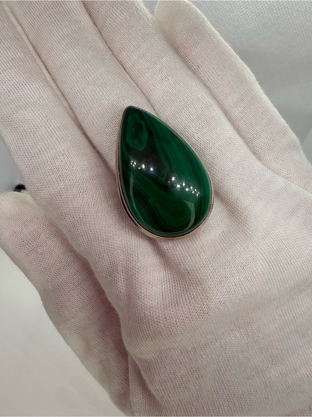 Southwestern Vintage Sterling Silver Malachite Statement Ring - Size 9 - Picture 15 of 16